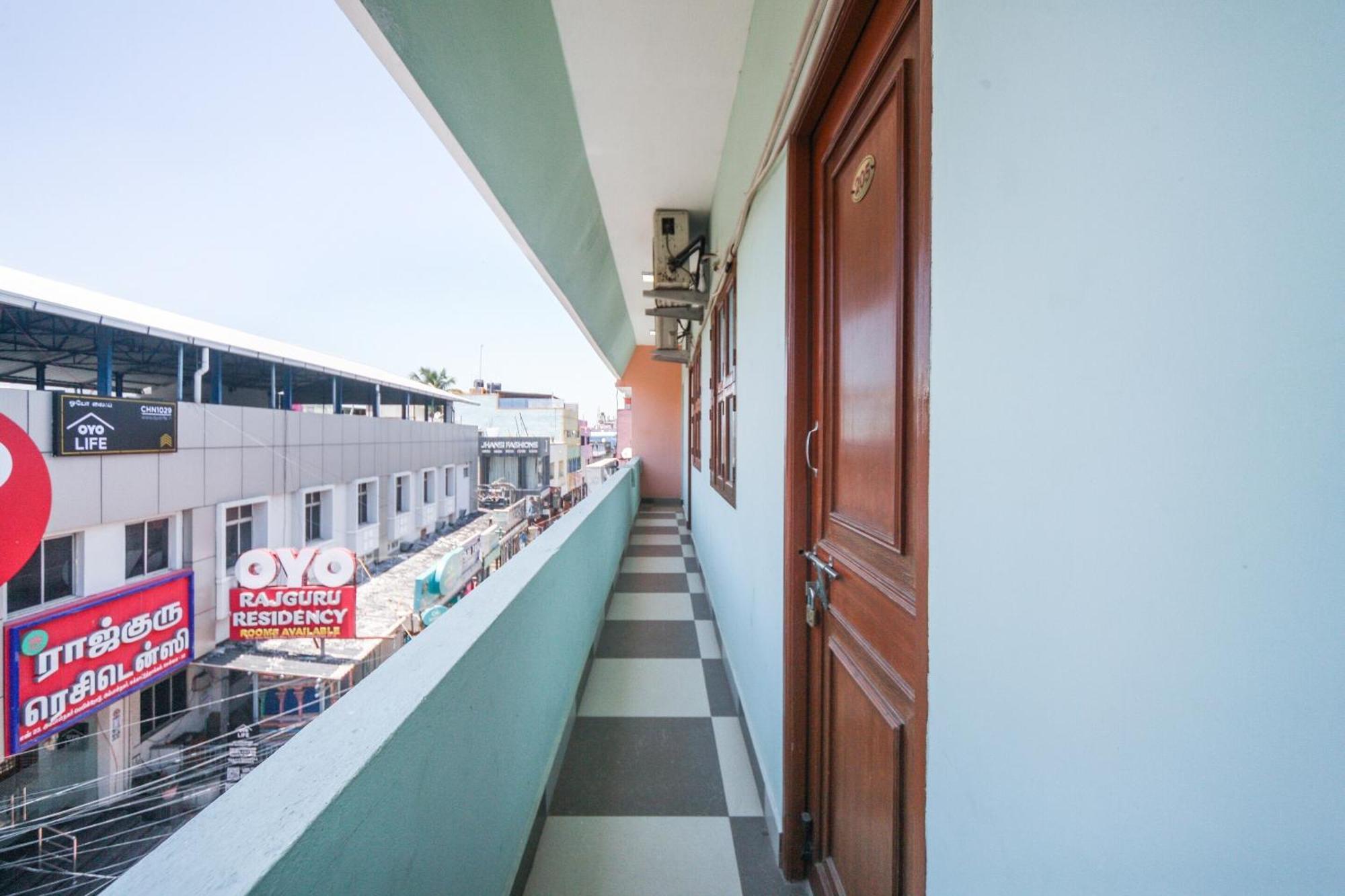Oyo Modern Guest House Ченнаї Екстер'єр фото