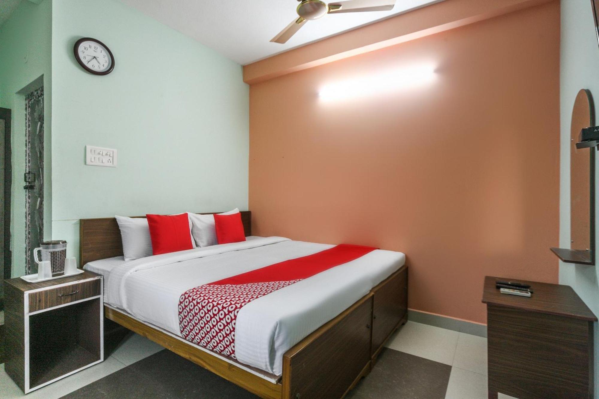 Oyo Modern Guest House Ченнаї Екстер'єр фото