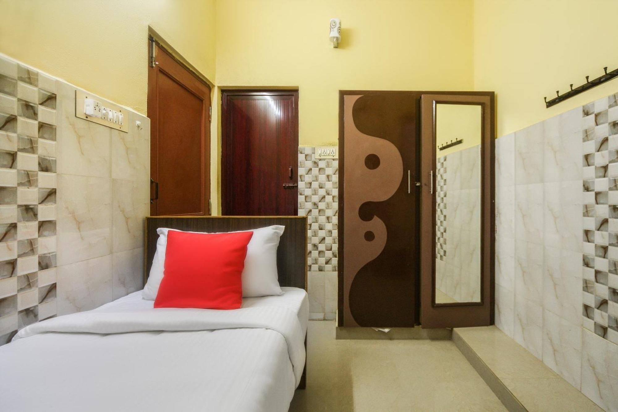Oyo Modern Guest House Ченнаї Екстер'єр фото